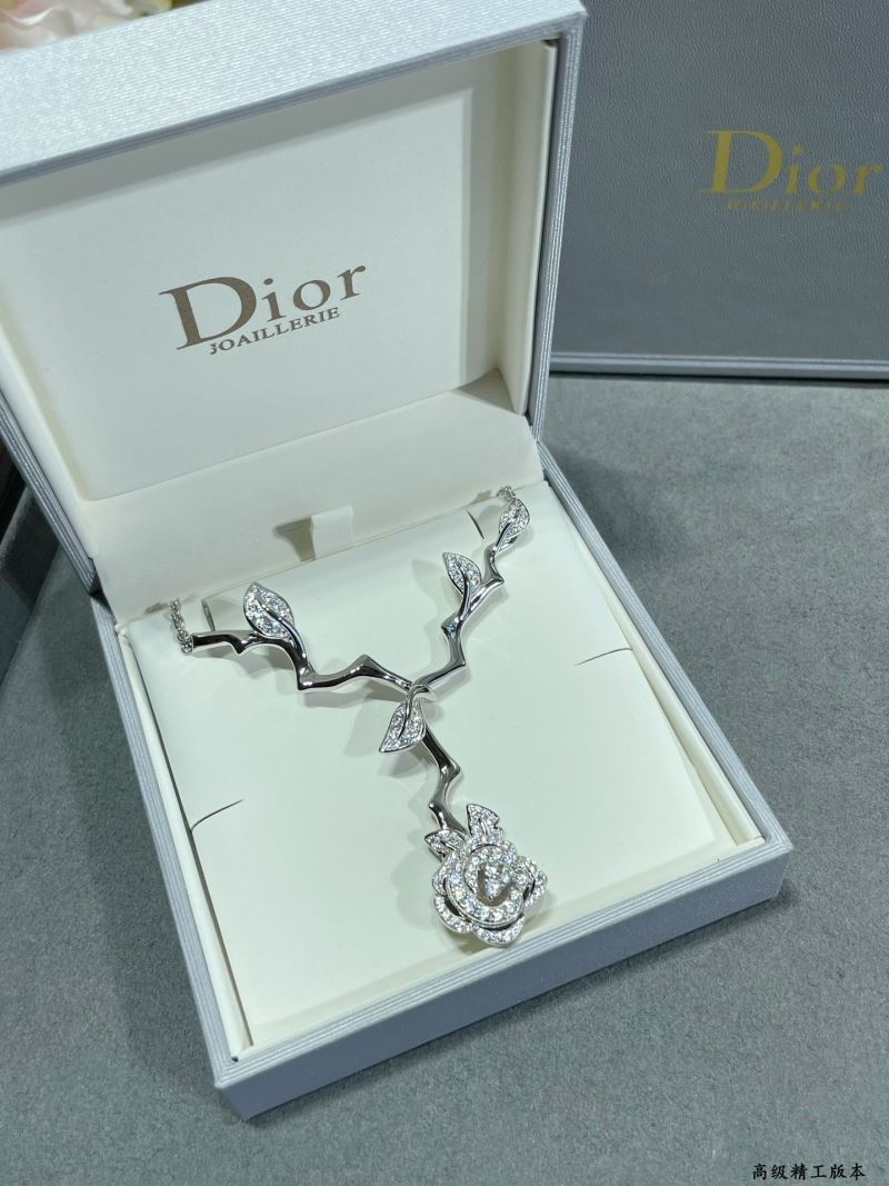 Christian Dior Necklaces